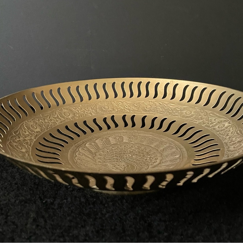 Decorative Brass Bowl w/peacock design
